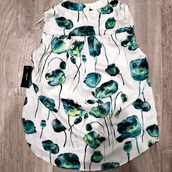NWT Alfani Floral Printed Washed Satin Top In Trans Peony Size SP - Picture 3 of 4